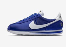 Load image into Gallery viewer, NIKE NECKLACE OR KEYCHAIN